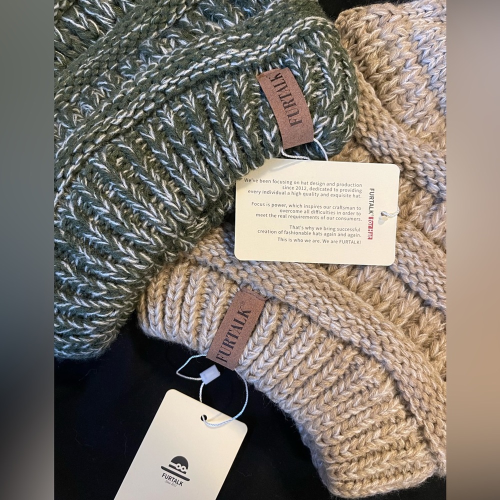 NWT FLEECE LINED BEANIE